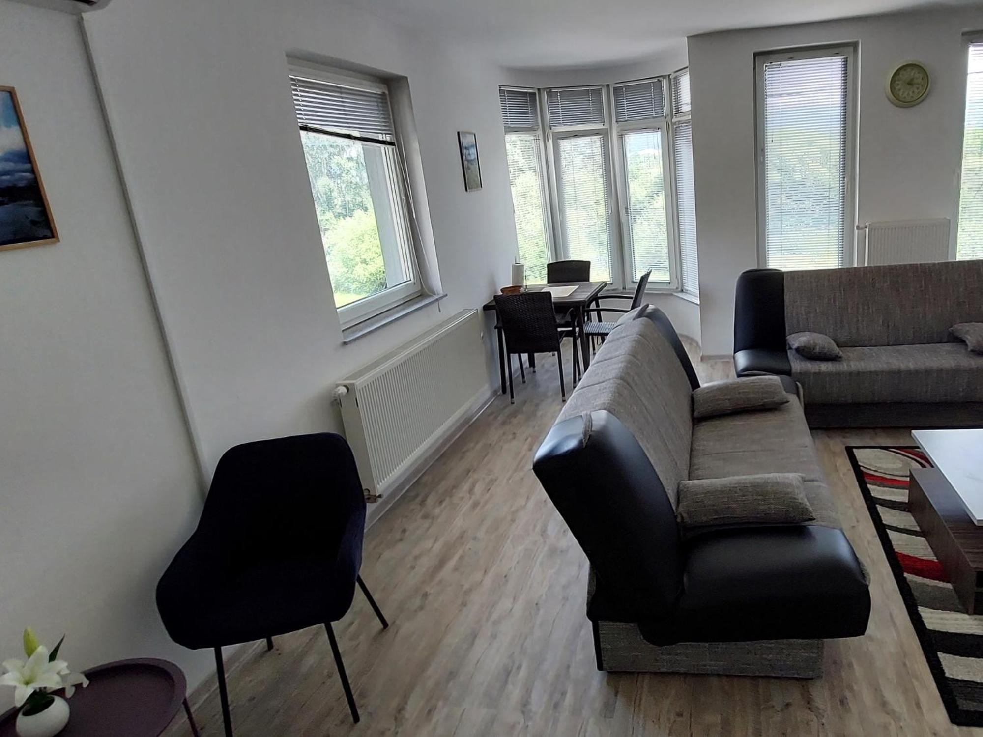 Apartments Window Bihac Exterior photo